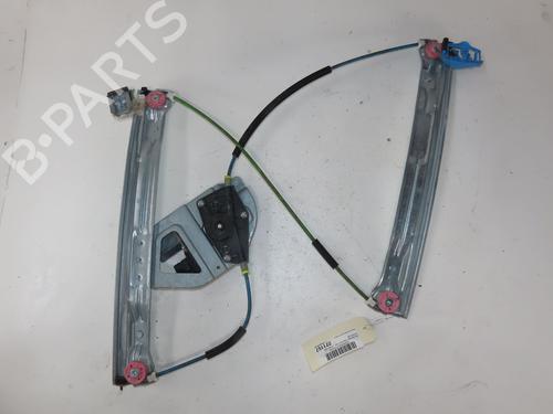 Elevador vidro frente esquerdo Elevador vidro frente esquerdo RENAULT CLIO II (BB_, CB_) 1.5 dCi (B/CB3M) (64 hp) 36510177 36510177
