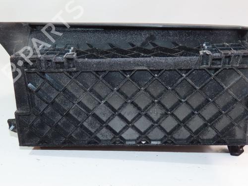 Used Glove box BMW 1 (E81) 118 d (143 hp) 28206272