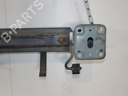 Used Rear bumper reinforcement Rear bumper reinforcement 37624435 37624435