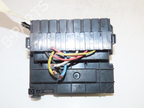 Used Fuse box Fuse box PEUGEOT 308 I (4A_, 4C_) 1.6 HDi (109 hp) 33187798 33187798