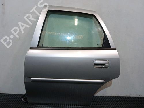 Dør venstre bagtil Dør venstre bagtil OPEL VECTRA B Hatchback (J96) 2.0 DTI 16V (F68) (101 hp) 9824711 9824711