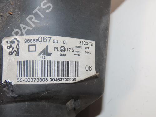 Left headlight PEUGEOT 206+ (2L_, 2M_) 1.4 i (2LKFWA, 2MKFWA) | BP32458394C28