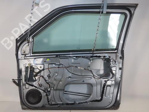 Used Right front door SUZUKI SWIFT III (MZ, EZ) 1.3 (RS413, ZC11S) (92 hp) 31078152