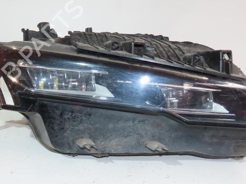 Right headlight PEUGEOT 308 III (FB_, FH_, FP_, F3_, FM_) Hybrid 225 (F3DGYT, F3DGNH) | BP29414911C29 