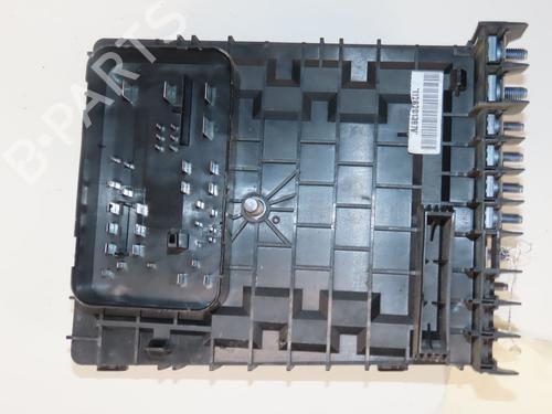 Fuse box VW SCIROCCO III (137, 138) 2.0 TDI | BP30164645E1