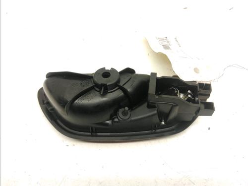 Used Front left interior door handle RENAULT MEGANE IV Grandtour (K9A/M/N_) 1.5 dCi 110 (110 hp) 14960562
