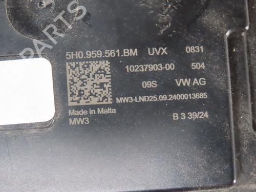 kabinelys-vw-golf-viii-cd1-da1-2019-36485757 main image