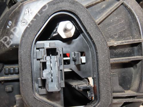 Left taillight PEUGEOT 208 I (CA_, CC_) 1.2 VTi 68 / PureTech 68 | BP31796513C34