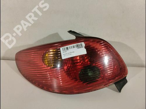 Used Left taillight Left taillight PEUGEOT 206 Hatchback (2A/C) 1.4 i (75 hp) 11194191 11194191