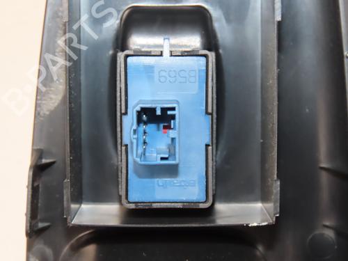 Used Switch Switch FIAT DOBLO Cargo (263_) 1.6 D Multijet (90 hp) 33894195 33894195