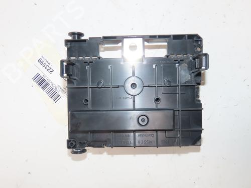 Used Fuse box Fuse box PEUGEOT 308 I (4A_, 4C_) 1.6 HDi (112 hp) 39084526 39084526
