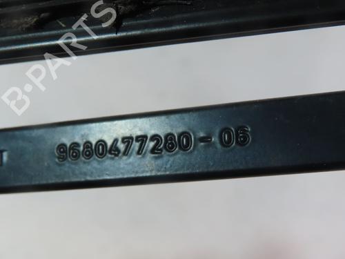 Used Front windshield wiper arm PEUGEOT 308 CC (4B_) 1.6 16V (156 hp) 29137264