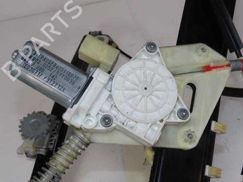 Rudehejsemekanisme Højre foran BMW 1 (E81) 116 d | BP32038477C23 