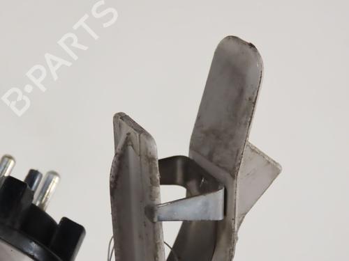 Used Right front indicator MERCEDES-BENZ C-CLASS (W202) C 200 CDI (202.134) (102 hp) 30164790