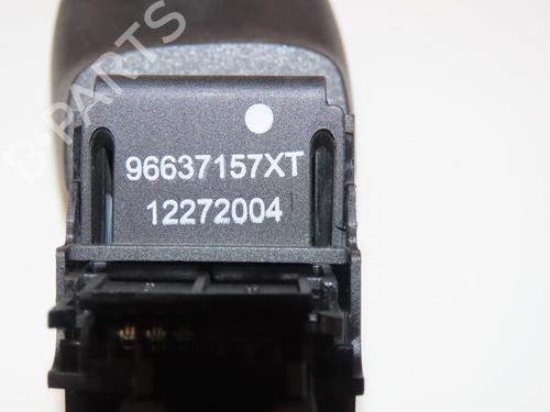 switch-peugeot-208-i-ca_-cc_-2012-2013-2014-2015-2016-2017-2018-2019-2020-2021-36485527 main image