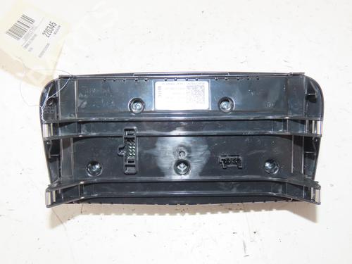 Used Climate control Climate control 37624362 37624362