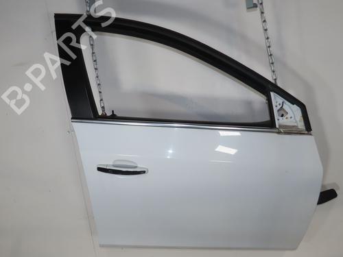 Right front door CHEVROLET CRUZE Station Wagon (J308) 2.0 TD | BP31302450C3