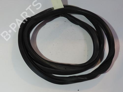 Used Rubber door seal SEAT IBIZA IV (6J5, 6P1) 1.4 TDI (80 hp) 28051187