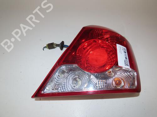 Used Right taillight CHEVROLET AVEO / KALOS Hatchback (T200) 1.2 LPG (72 hp) 17996572