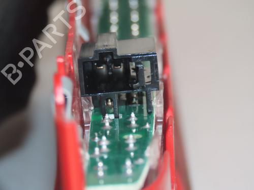 Used Third brake light VW TIGUAN (5N_) 2.0 TDI 4motion (136 hp) 30825265