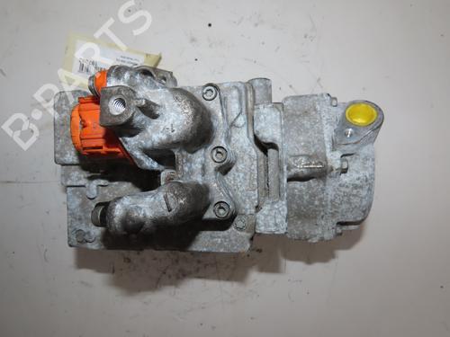 Used AC compressor RENAULT ZOE (BFM_) ZOE (92 hp) 26335862