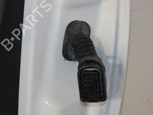Used Left front door Left front door 38005120 38005120