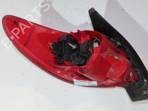 Used Right taillight PEUGEOT 206 Hatchback (2A/C) 1.1 i (60 hp) 29621872