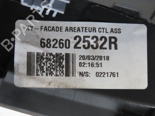 Used Middle console RENAULT CAPTUR I (J5_, H5_) 1.2 TCe 120 (118 hp) 24487884