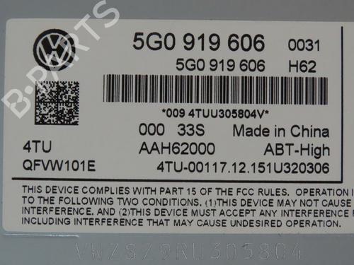 Radio VW PASSAT B8 Variant (3G5, CB5) 2.0 TDI (150 hp) 28033463