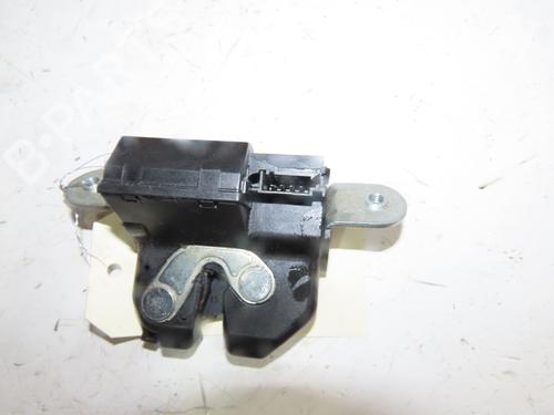 tailgate-lock-fiat-punto-199_-13-d-multijet-52161765-2012-19669249 main image