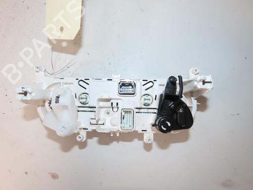 Used Climate control RENAULT CLIO IV (BH_) 0.9 TCe 75 (BHNP) (76 hp) 28136638