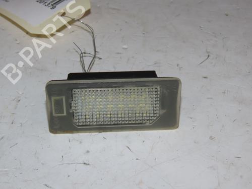 Used Licence plate light BMW 3 (E90) 318 i (129 hp) 18664251