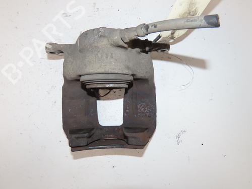 Used Right front brake caliper MERCEDES-BENZ GLA-CLASS (X156) GLA 220 CDI / d 4-matic (156.905) (163 hp) 27510102