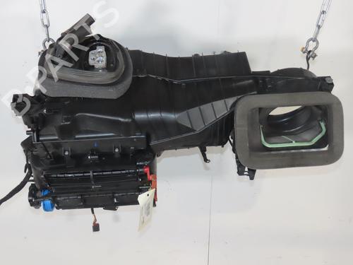 Used Heater matrix box Heater matrix box AUDI Q3 (8UB, 8UG) 2.0 TDI (150 hp) 40051638 40051638
