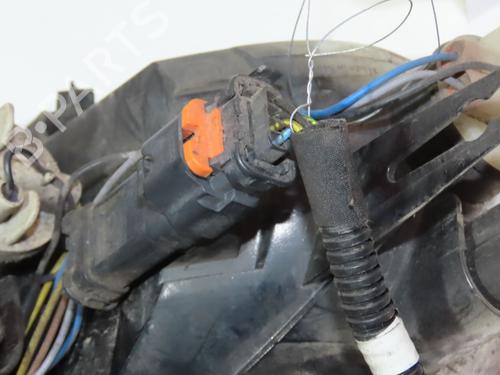 Højre baglygte kofanger CITROËN C4 Picasso II 1.2 THP 130 (130 hp) 31031145