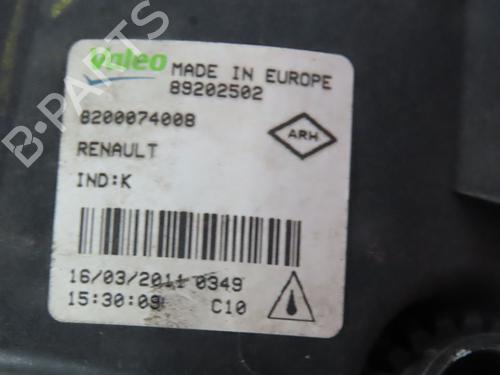Used Right front fog light RENAULT LAGUNA III Grandtour (KT0/1) 2.0 dCi (KT07, KT0J, KT14, KT1A, KT1S) (131 hp) 28801154