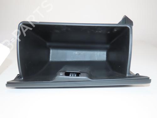 Used Glove box Glove box SUZUKI SWIFT V (AZ) 1.4 Sport SHVS (129 hp) 33947367 33947367