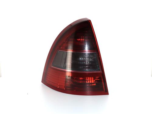Used Left taillight CITROËN C5 II (RC_) 1.6 HDi (RC8HZB) (109 hp) 32200592