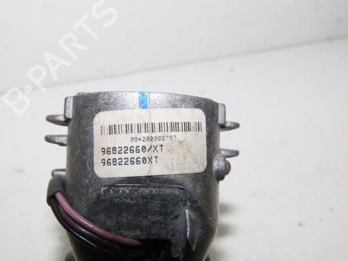 Used Rear mirror CITROËN C5 III (RD_) 2.0 HDi 140 (RDRHF8, RDRHFA, RDRHA8, RDRHAJ) (140 hp) 16417134