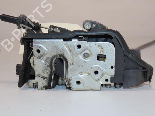 Used Front left lock BMW 3 Coupe (E46) 320 Cd (150 hp) 30768021