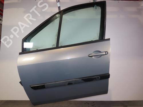 Used Left front door RENAULT SCÉNIC II (JM0/1_) 1.9 dCi (JM0G, JM12, JM1G, JM2C) (120 hp) 18352563