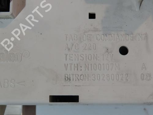 Used Climate control CITROËN XSARA (N1) 1.6 16V (109 hp) 26917274