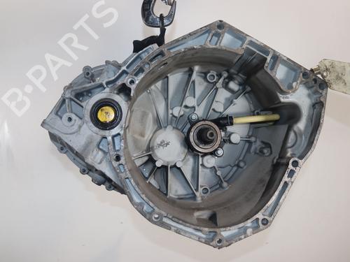 gearbox-dacia-duster-hs_-2010-2011-2012-2013-2014-2015-2016-2017-2018-32399916 main image