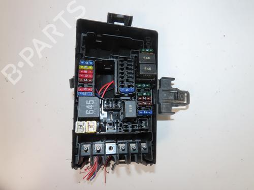 Used Fuse box VW GOLF SPORTSVAN VII (AM1, AN1) 1.0 TSI (115 hp) 27926402