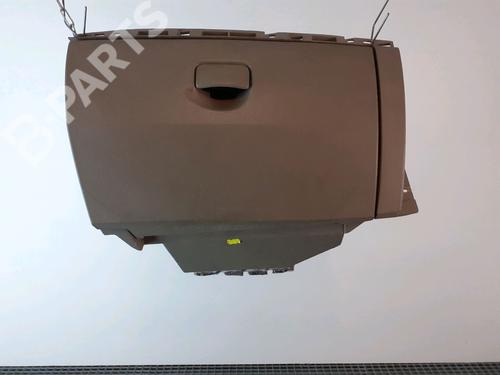 Used Glove box RENAULT CLIO III (BR0/1, CR0/1) 1.5 dCi (BR0H, CR0H, CR1S, BR1S) (106 hp) 9027936