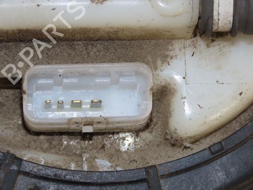 Used Fuel pump PEUGEOT 206+ (2L_, 2M_) 1.4 i (73 hp) 31078084