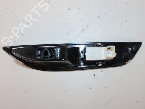 right-rear-window-switch-peugeot-208-ii-ub_-up_-uw_-uj_-2019-25126134 main image
