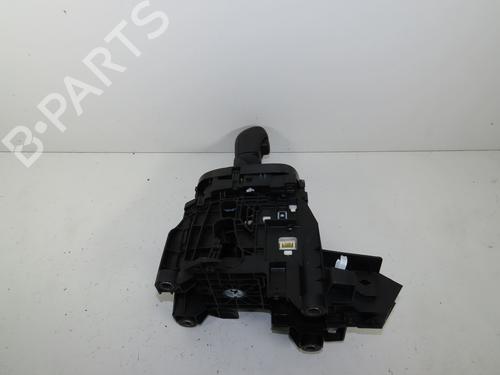 Gear lever TOYOTA YARIS (_P21_, _PA1_, _PH1_) 1.5 Hybrid (MXPH10, MXPH11) | BP16146765M90 
