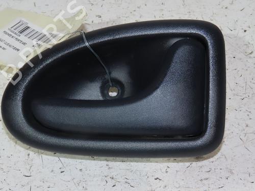 Høyre bak invendig håndtak RENAULT CLIO II (BB_, CB_) 1.2 (BB0A, BB0F, BB10, BB1K, BB28, BB2D, BB2H, CB0A,... (58 hp) 23163530