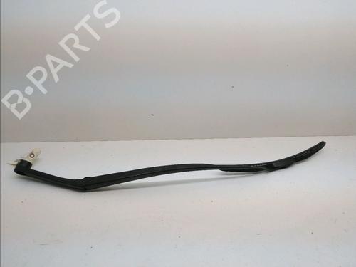 Front windshield wiper arm KIA STONIC (YB) 1.0 T-GDi | BP14901270C143
